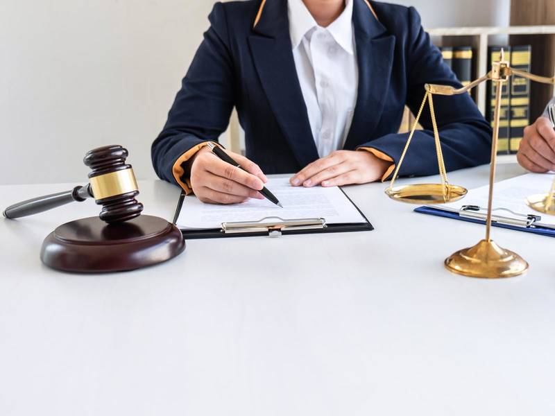 上海遗产继承律师解析：老人去世后车牌照的继承事宜