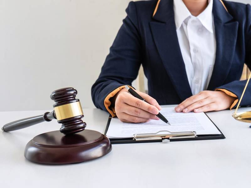 上海遗产律师视角：父亲遗产分配中媳妇权益的深度剖析